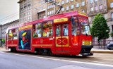 Zabytkowy tramwaj znów na ulicach Warszawy. Wyjątkowy sposób na zwiedzanie miasta 