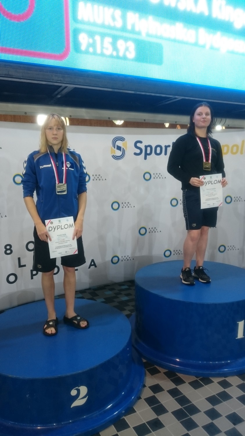 Alicja Krauze srebrną medalistką mistrzostw Polski w pływaniu!