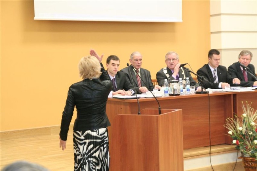 Sesja Rady Miasta w sprawie likwidacji G nr 6 we Włocławku