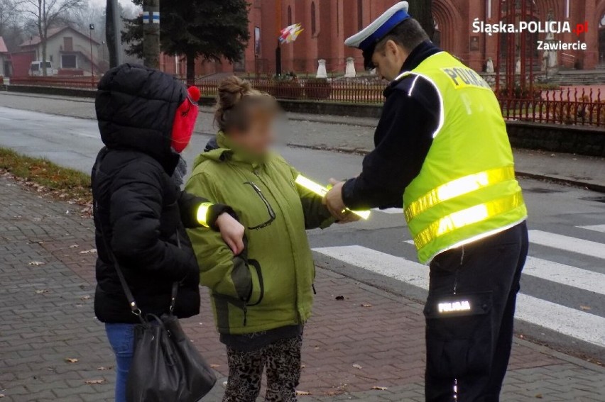 Mundurowi apelują o ostrożność zarówno do kierowców, ale i...