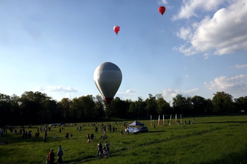 Podniebne Dni Hutnika z KGHM. Z Legnicy wystartowało pięć balonów, zobaczcie zdjęcia
