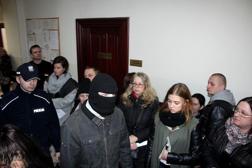 Krzysztof M. oskarżony o brutalne zabicie psa znów stanął przed sądem