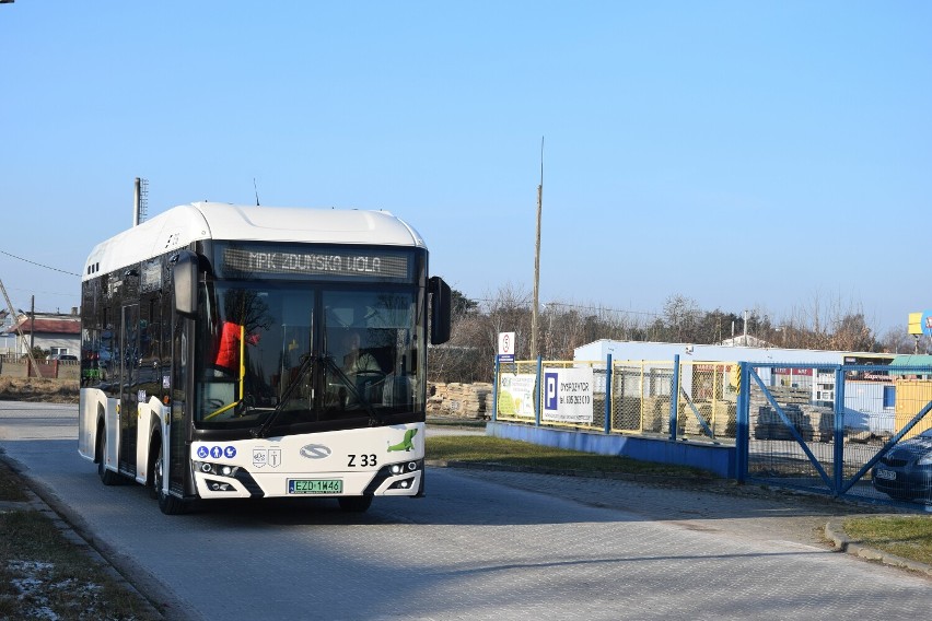 Autobusy linii 10 i 11 Miejskiego Przedsiębiorstwa...