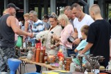 Pchli targ wrócił do Szczecinka na koniec wakacji. Ależ tłumy... [zdjęcia]