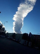 Dziwna chmura nad Wałbrzychem. Zobaczcie niesamowite zdjęcia dzisiejszego nieba [6.10.2020] 