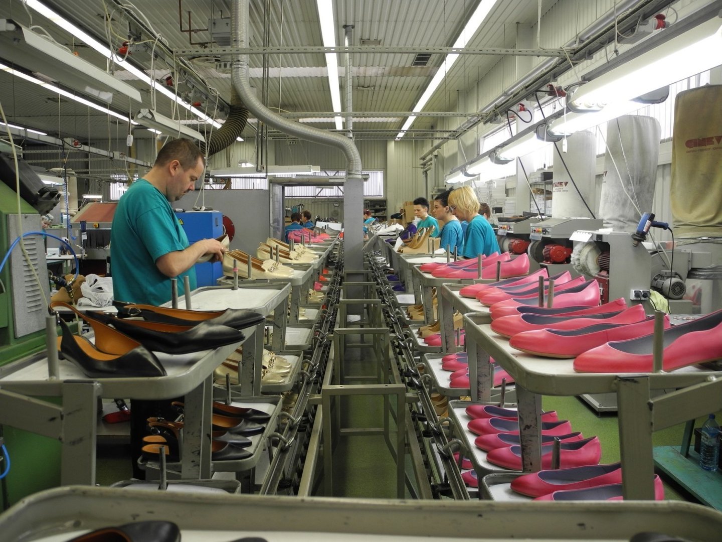 To już koniec Gino Rossi w Słupsku. Oto historia słupskiej fabryki obuwia  [ZDJĘCIA] | Słupsk Nasze Miasto