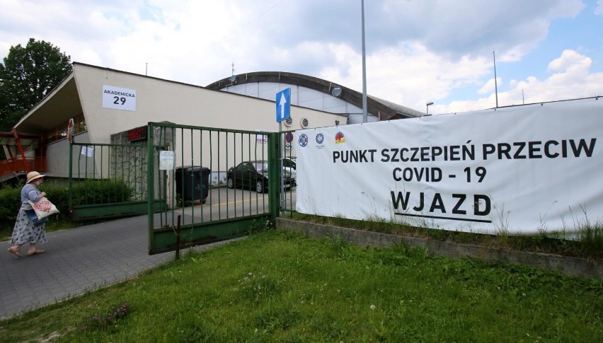 To już ostatnie tygodnie funkcjonowania punktu szczepień na...