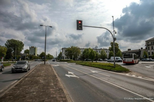 Na skrzyżowaniu przy placu Dworcowym będą lewoskręty i nowa sygnalizacja świetlna.