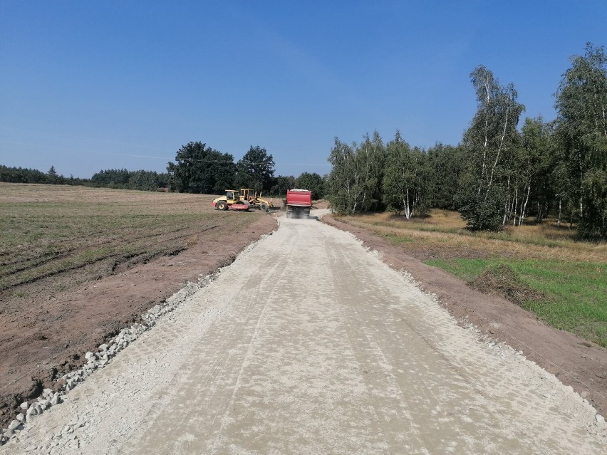 Trwa budowa drogi gminnej w Brudzewku