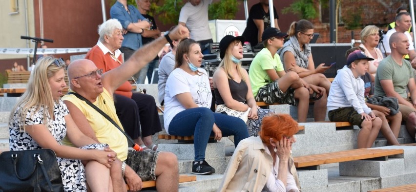 Grupa Echa „odmrożona” po pandemicznej przerwie zagrała koncert i zaskoczyła. Nie tylko „Chamskim Beatem”!