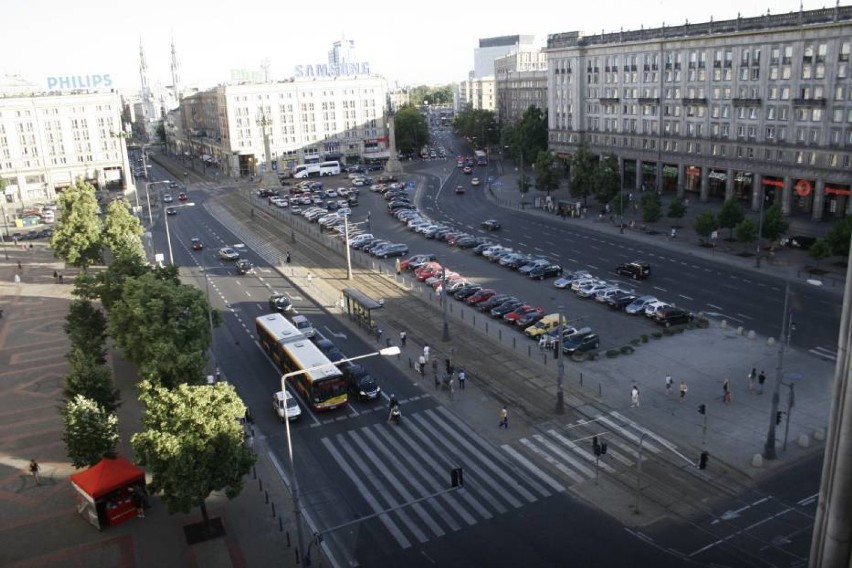 Włącz telefon i parkuj. Aplikacja pokaże, gdzie są wolne...