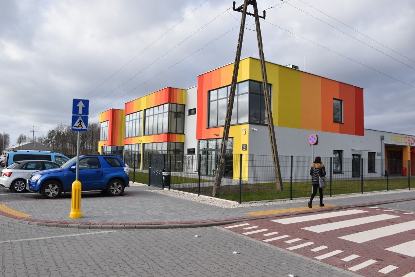 Oficjalne otwarcie przedszkola w Glinnie. Nowoczesna placówka zbiera pozytywne opinie