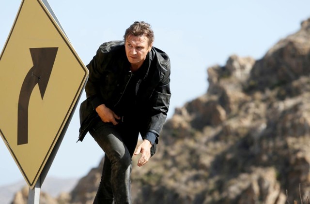 Liam Neeson w roli Bryana Millsa. Przed „Uprowadzoną” ten pochodzący z Irlandii aktor kojarzony był głównie z wybitnymi rolami dramatycznymi, zagrał np. w „Liście Schindlera” Spielberga.