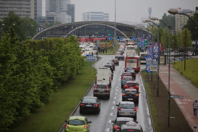 Dziś zostawcie samochody w domu. Katowice są zakorkowane