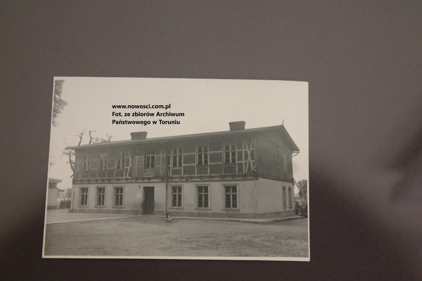 Dawny Urząd Gminy Mokre na zdjęciu z 1945 roku.
