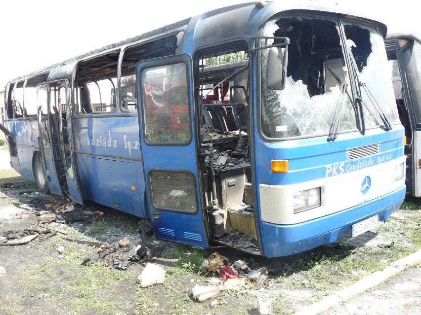 Pożar autobusów w Grudziądzu [ZDJĘCIA]