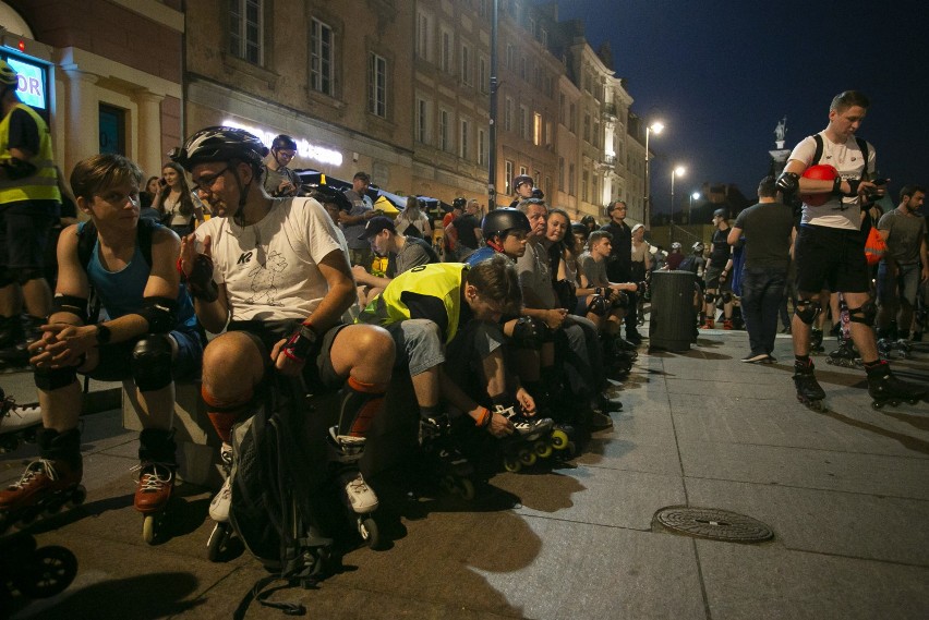 Nightskating, Warszawa 2019. Rolkarze pokonali najtrudniejszą trasę w historii [ZDJĘCIA]