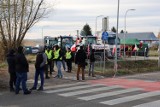Rolnicy zablokowali dojazd dla ciężarówek do polsko-ukraińskiego przejścia granicznego w Medyce [WIDEO, ZDJĘCIA]