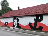 Murale Dawida Dylawerskiego i Krzysztofa Opary zdobią Pińczów. Zobacz je FOTO