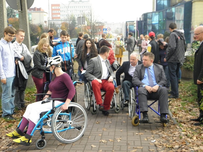 Na wózku. Zobacz świat z wózka inwalidzkiego [ZDJĘCIA]