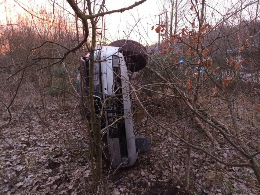 Pijany kierowca bmw w Ignacowie wypadł autem z drogi