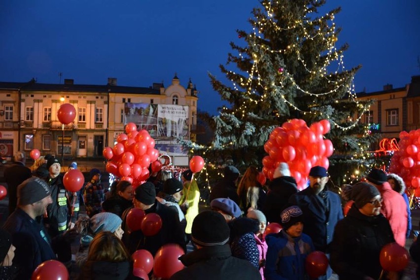 Pakość wsparła Jerzego Owsiaka. Tysiąc balonów wzleciało do nieba [zdjęcia] 