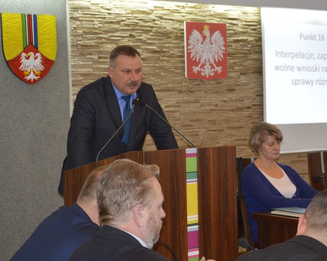 Starosta Krzysztof Figat i jego koledzy z ZPŁ zostali pozytywnie skwitowani za wykonanie ubiegłorocznego planu finasowego powiatu