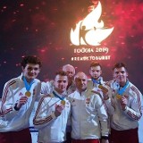 Wojtek Kolańczyk z kadrą narodową szermierzy zdobywa złoty medal Mistrzostw Europy Juniorów