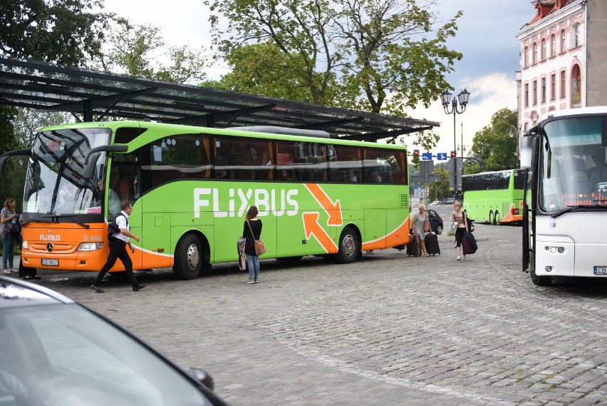 Flixbus powoli wraca na swoje trasy, połączenia z Bydgoszczy...