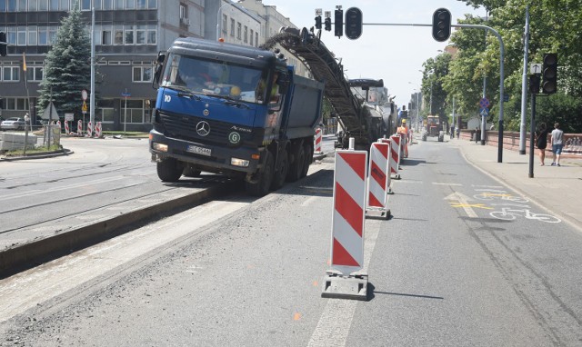 Kolejne, duże inwestycje drogowe niebawem ruszą we Włocławku. Do remontowanych wiaduktów na  ul. Wroniej dojdą wiadukty na al. K. Wielkiego i ul. Kaliska.