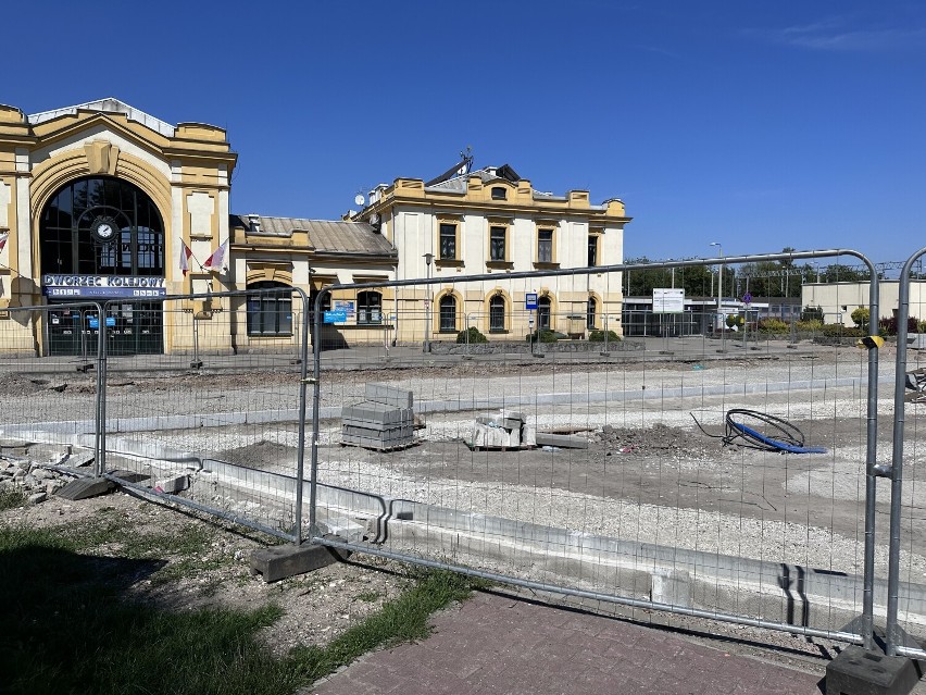 Budowa węzła przesiadkowego w Bochni obok dworca PKP