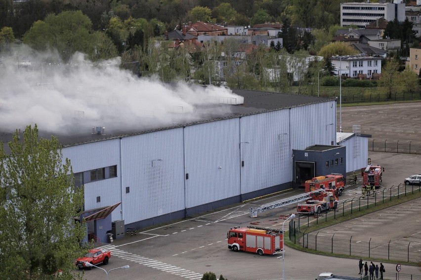 Pożar wybuchł  o godzinie 15:06, nie ma osób poszkodowanych....