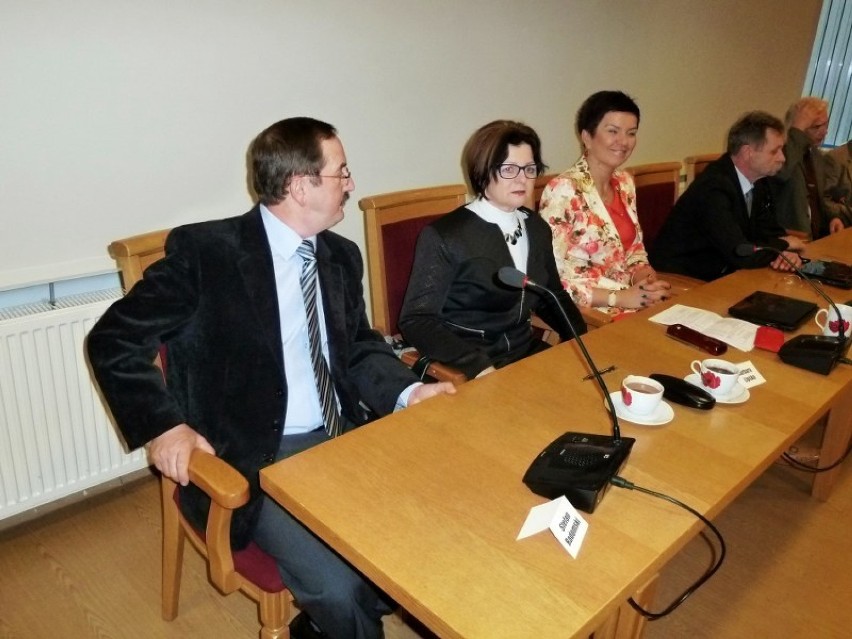 Rada Miasta Czarnków po pierwszej sesji[FOTO]