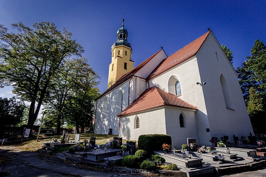 Wałbrzyskie kościoły. Świątynia pw. św. Anny na Szczawienku (ZDJĘCIA)