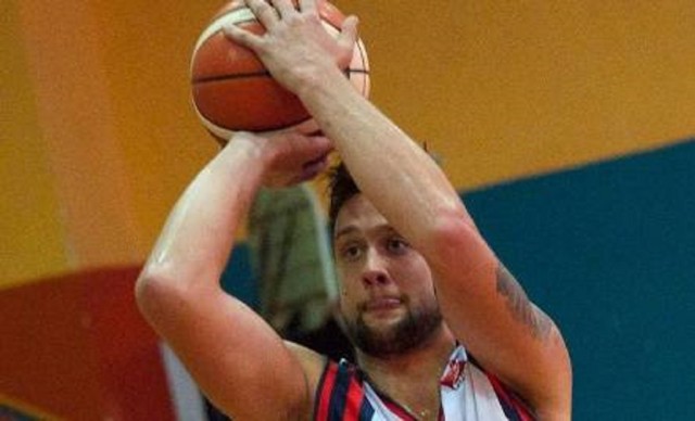 Michał Kucharski rozpoczął obecny sezon w II-ligowym MKS Otmuchów