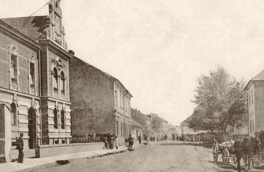 Pocztówka z widokiem budynku starostwa w Bochni z 1915 roku