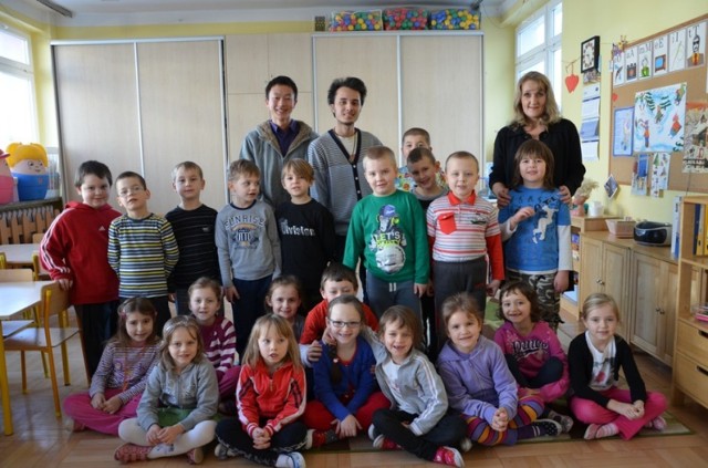Studenci z Chin i Brazylii w Przedszkolu Miejskim nr 9 w Jaśle