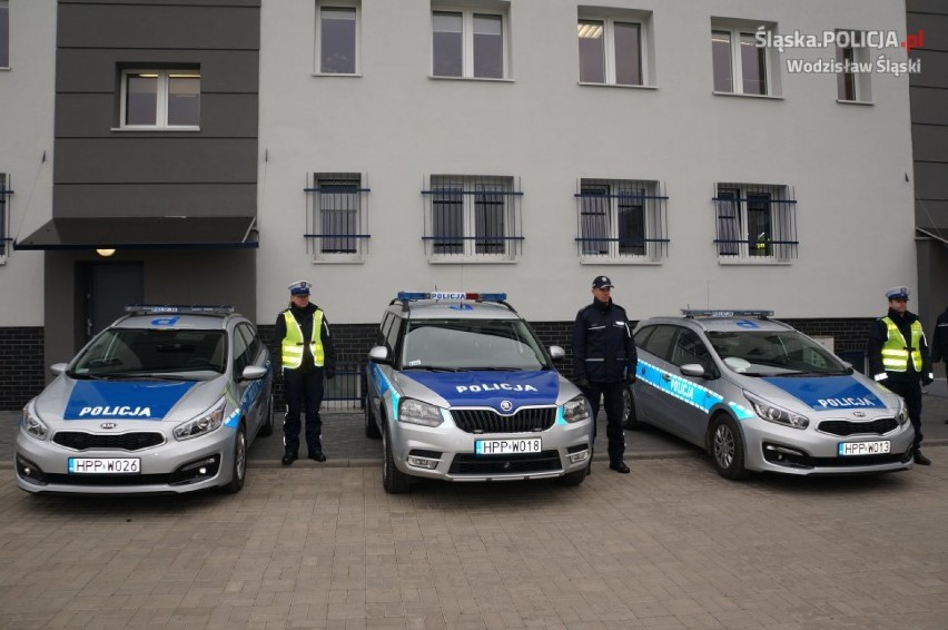 Mundurowi z Wodzisławia Śl. otrzymali cztery nowe samochody