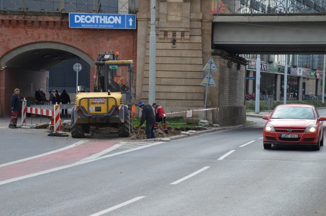 Budowa nowego przejścia dla pieszych oraz remont chodnika i przsytanku tramwajowego na Świdnickiej
