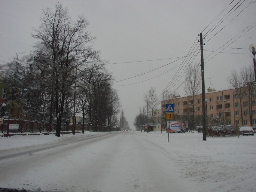 Powiatowa ulica Janasa w Starych Tarnowicach