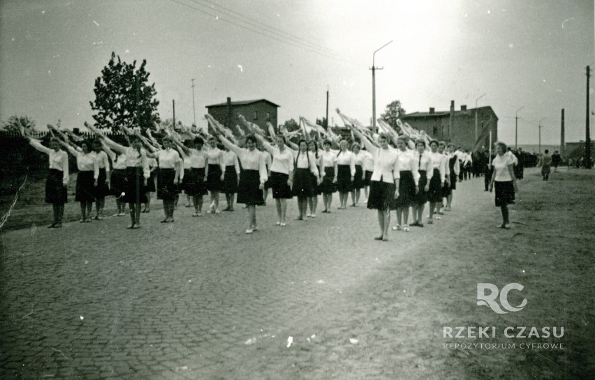 Kronika Liceum w Obornikach 1948-1963 [ZDJĘCIA]