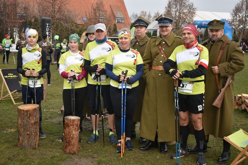 Zawody nordic walking w Zawidowicach - 12 listopada 2022 roku