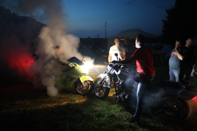 W sobotę, 18 sierpnia rozpoczął się na krotoszyńskim Błoniu jubileuszowy XXXV Zlot Motocykli Ciężkich i Weteranów organizowany przez Klub MCiW Oldtimers Krotoszyn.
