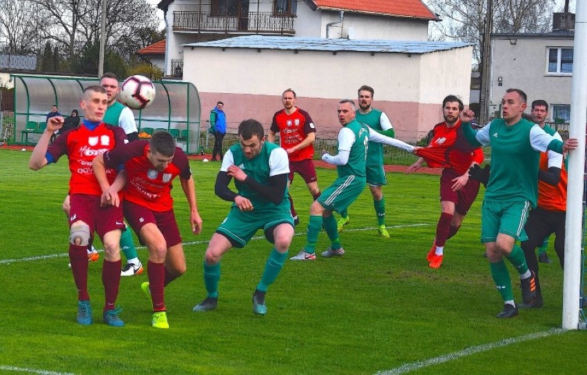 Wierzyca Decka Pelplin (w czerwonych strojach) nowy sezon...