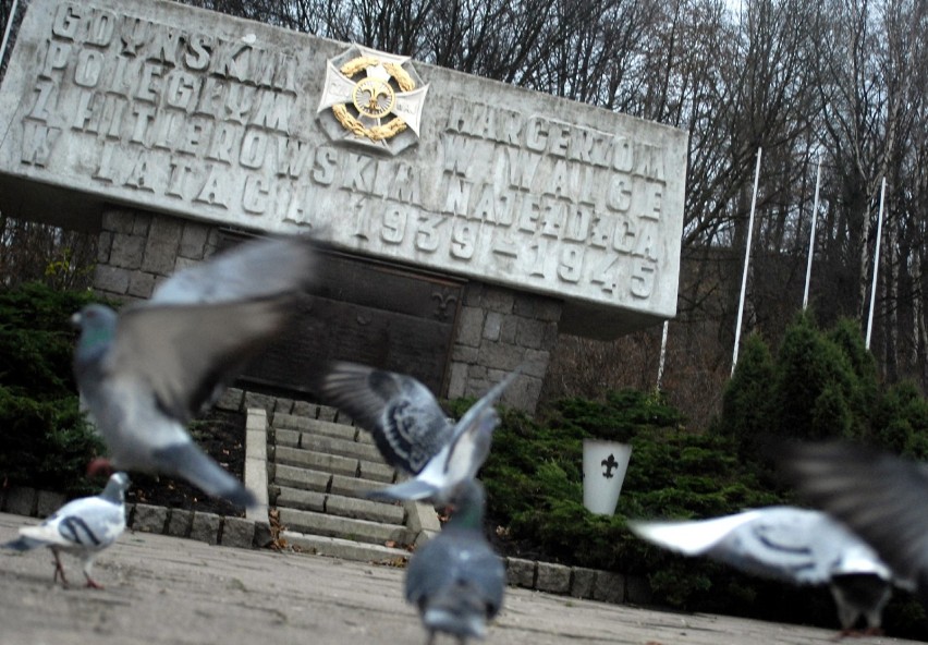 Pomnik Harcerzy w Gdyni wróci na pierwotne miejsce - na...