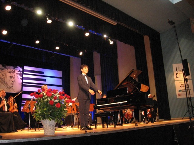 Gość wieczoru, Hyuk Lee, pianista z Korei, dziękował publiczności po polsku!