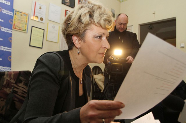 Poseł Elżbieta Radziszewska stawi się w prokuraturze najwcześniej po 24 listopada