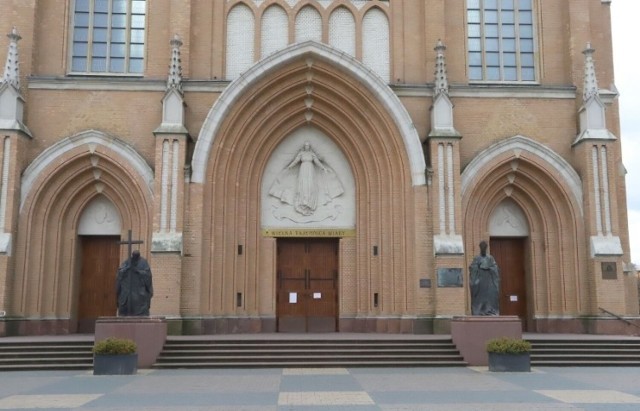 W Wielki Czwartek o godzinie 10 w radomskiej katedrze odbędzie się msza się z udziałem księży z całej diecezji połączona z poświęceniem Olejów.
