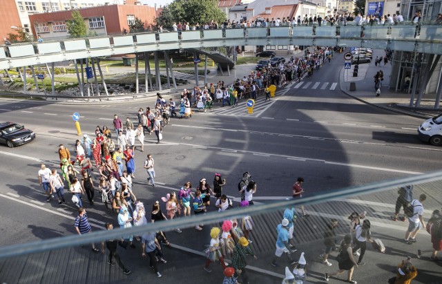 Juwenalia rozpocznie wręczenie kluczy studentom przez prezydenta Rzeszowa i barwny korowód z rzeszowskiego Rynku do miasteczka akademickiego PRz.