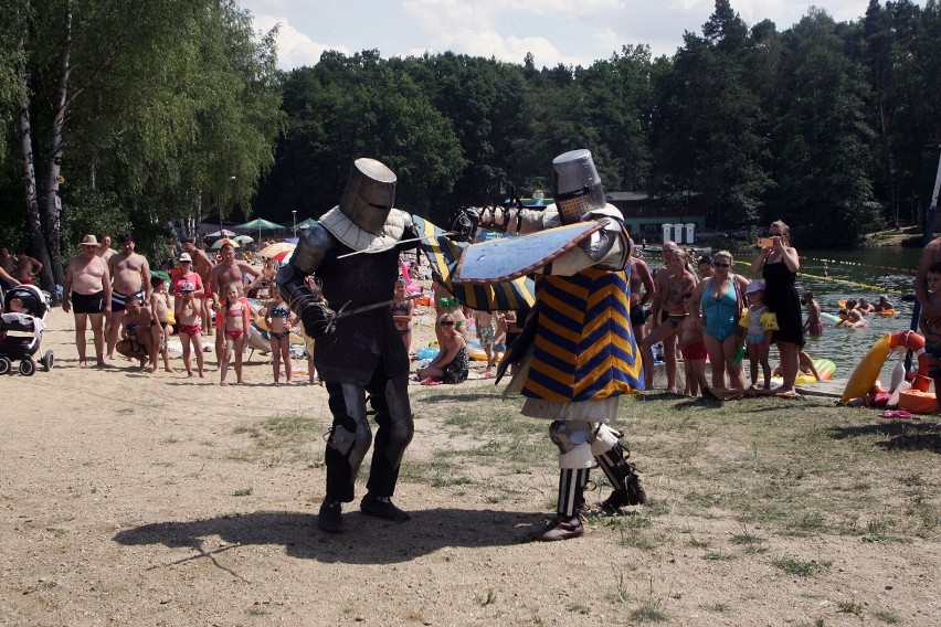 Rycerze na plaży Różana Dolina w Rokitkach, zobaczcie zdjęcia